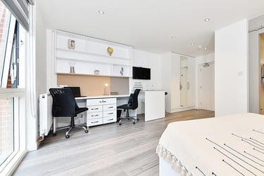 1 bed studio, Curzon Street, Hockley, Nottingham, NG31BE - Image 3